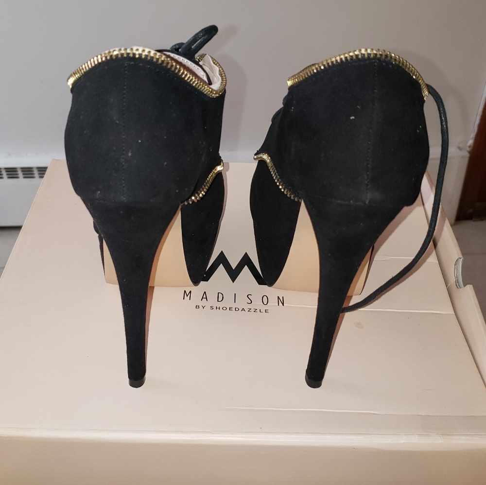 Bootie - Picture 3 of 4